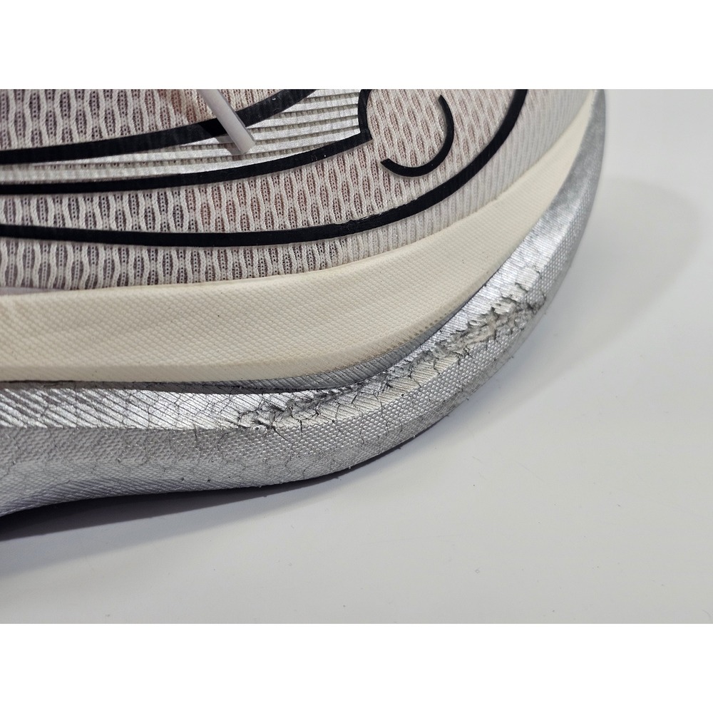 Saucony Endorphin Pro 3 Mens Size 13 White Silver Carbon Plate Running Shoes - Picture 4 of 9